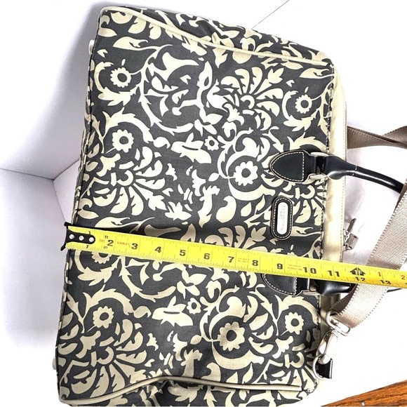 Baggallini Travel Tote Bag Detachable Wristlet Set Nylon Tan Black Floral Swirl - Picture 15 of 16